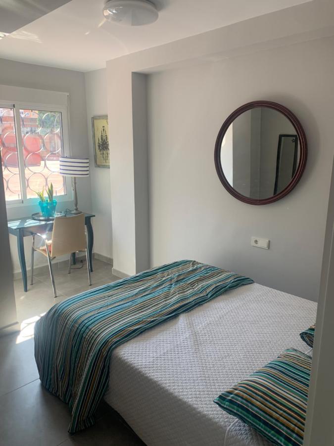 Campanar Room With Private Bathroom Valensiya Dış mekan fotoğraf